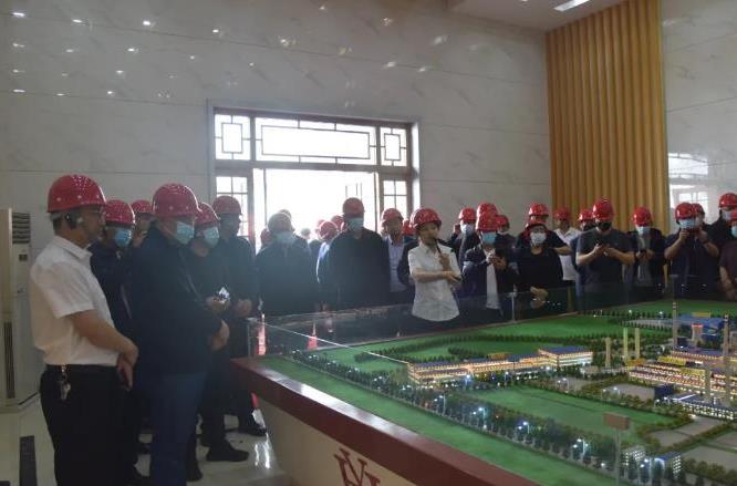 唐山市生態環境局黨組書記、局長高慶利偕唐山市多家鋼鐵企業負責人到裕華鋼鐵考察交流